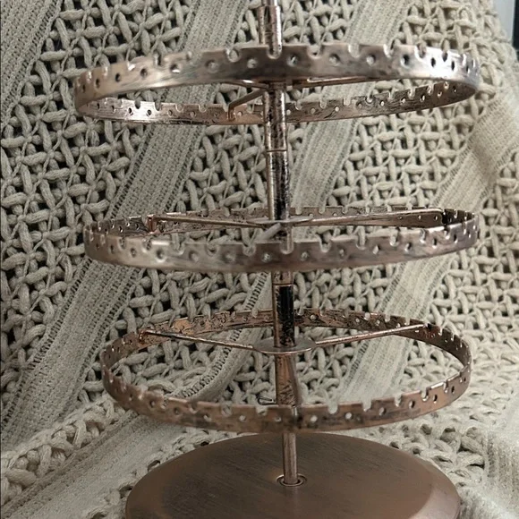 Rotating Rose Gold and Black Jewelry Organizer - Picture 2 of 5